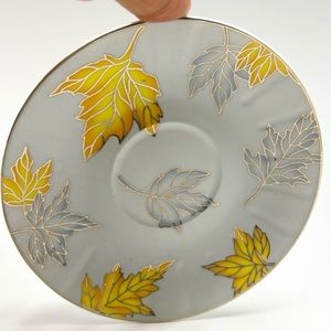 🍁💛🤍YAMASEN - GOLD COLLECTION FINE PORCELAIN JAPAN 24CT GOLD PLATED Saucer.